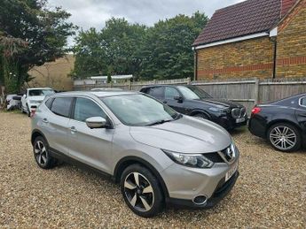 Nissan Qashqai 1.2 DIG-T N-Connecta XTRON 2WD Euro 6 (s/s) 5dr