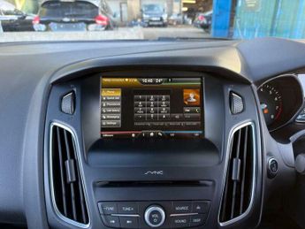 Ford Focus 1.6 Titanium Powershift Euro 6 5dr