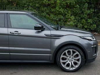Land Rover Range Rover Evoque 2.0 TD4 HSE Dynamic SUV Auto 4WD (s/s) 180 Bhp | Full Dealer His