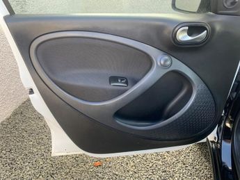 Smart ForFour 1.0 Passion Hatchback 5dr Petrol Manual Euro 6 (s/s) (71 ps)
