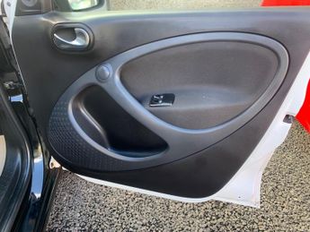 Smart ForFour 1.0 Passion Hatchback 5dr Petrol Manual Euro 6 (s/s) (71 ps)