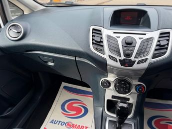 Ford Fiesta 1.4 Zetec Hatchback 5dr Petrol Automatic (154 g/km, 94 bhp)