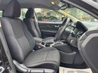 Nissan Qashqai 1.2 DIG-T Acenta XTRON 2WD Euro 6 (s/s) 5dr