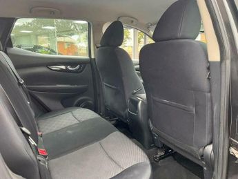 Nissan Qashqai 1.2 DIG-T Acenta XTRON 2WD Euro 6 (s/s) 5dr