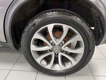 Nissan Juke 1.6 Tekna XTRON Euro 6 5dr