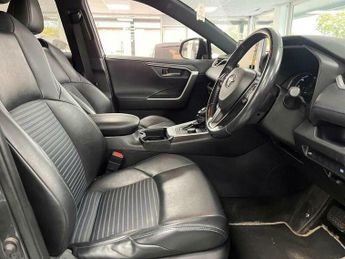 Toyota RAV4 2.5 VVT-h Dynamic CVT 4WD Euro 6 (s/s) 5dr