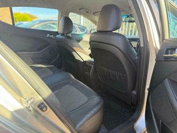 Kia Optima 1.7 CRDi 2 Tech Auto Euro 5 4dr
