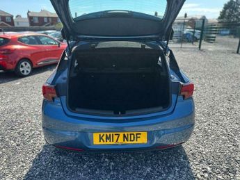 Vauxhall Astra 1.4i Turbo SRi Nav Auto Euro 6 (s/s) 5dr
