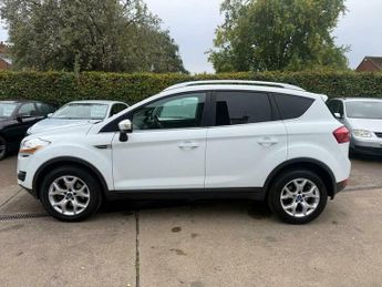 Ford Kuga 2.0 TDCi Zetec 2WD Euro 5 5dr