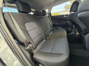 Hyundai Tucson 1.7 CRDi Blue Drive SE Nav DCT Euro 6 (s/s) 5dr