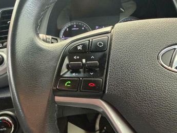 Hyundai Tucson 1.7 CRDi Blue Drive SE Nav DCT Euro 6 (s/s) 5dr