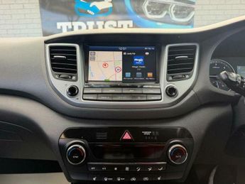 Hyundai Tucson 1.7 CRDi Blue Drive SE Nav DCT Euro 6 (s/s) 5dr