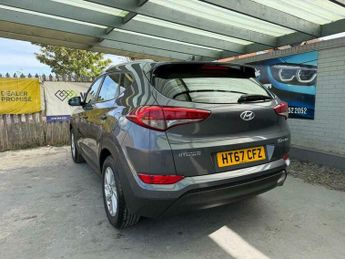 Hyundai Tucson 1.7 CRDi Blue Drive SE Nav DCT Euro 6 (s/s) 5dr