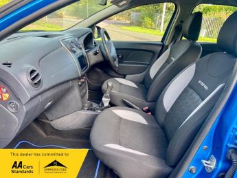 Dacia Sandero STEPWAY LAUREATE 1.5 DCI