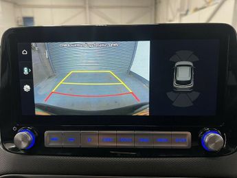 Hyundai KONA ULTIMATE