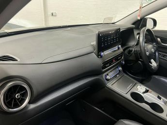 Hyundai KONA ULTIMATE