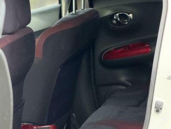 Nissan Juke 1.6 Acenta Premium Euro 5 (s/s) 5dr