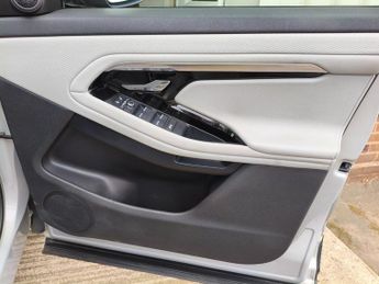 Land Rover Range Rover Evoque R-DYNAMIC S