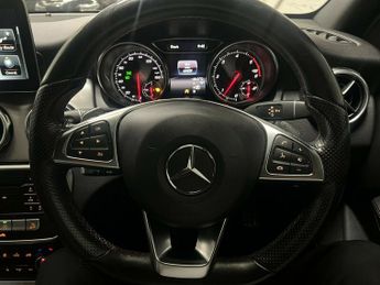 Mercedes GLA Class GLA 220 D 4MATIC AMG LINE