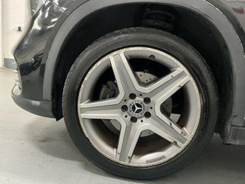 Mercedes GLA Class GLA 220 D 4MATIC AMG LINE