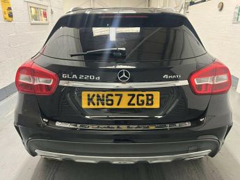 Mercedes GLA Class GLA 220 D 4MATIC AMG LINE