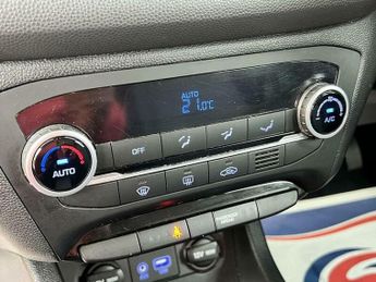 Hyundai I20 1.2 Blue Drive Sport Nav Euro 6 (s/s) 3dr