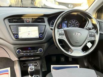 Hyundai I20 1.2 Blue Drive Sport Nav Euro 6 (s/s) 3dr
