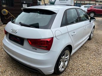 Audi A1 SPORTBACK TFSI S LINE