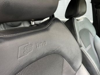 Audi A1 SPORTBACK TFSI S LINE