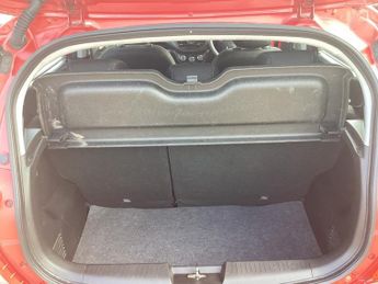 Vauxhall VIVA 1.0i SE Hatchback 5dr Petrol Manual Euro 6 (75 ps)