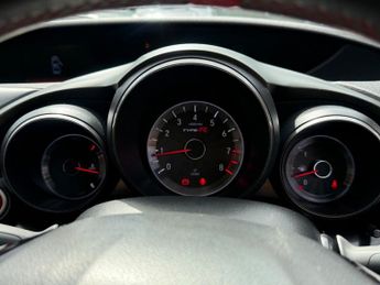 Honda Civic 2.0 i-VTEC Type R GT Euro 6 5dr 306BHP