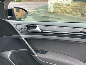Volkswagen Golf 2.0 TDI BlueMotion Tech GT Euro 5 (s/s) 5dr