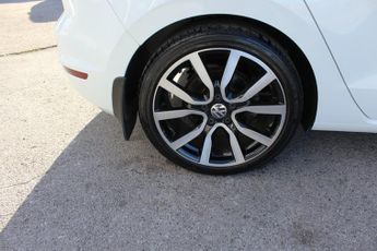 Volkswagen Golf 2.0 GT TDI DSG