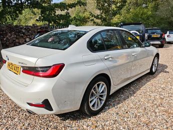 BMW 3 SERIES 330E SE PRO