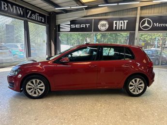 Volkswagen Golf SE TDI BLUEMOTION TECHNOLOGY DSG