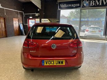 Volkswagen Golf SE TDI BLUEMOTION TECHNOLOGY DSG