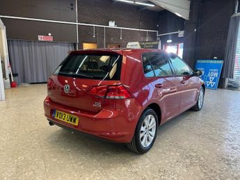 Volkswagen Golf SE TDI BLUEMOTION TECHNOLOGY DSG