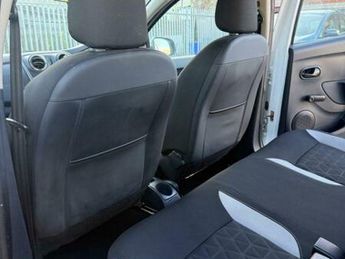 Dacia Sandero 0.9 TCe Laureate Euro 5 5dr