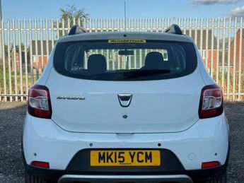 Dacia Sandero 0.9 TCe Laureate Euro 5 5dr