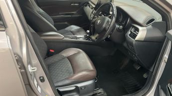 Toyota CHR EXCEL