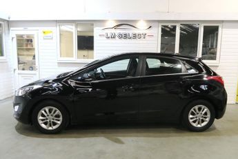 Hyundai I30 CRDI SE NAV BLUE DRIVE 109