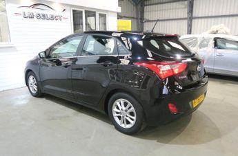 Hyundai I30 CRDI SE NAV BLUE DRIVE 109