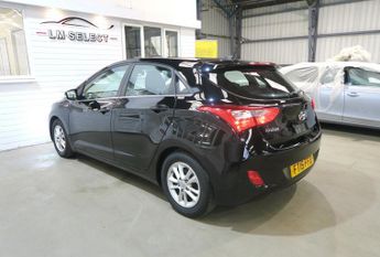 Hyundai I30 CRDI SE NAV BLUE DRIVE 109