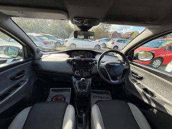 Chrysler Ypsilon S