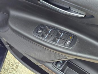 Jaguar XE 2.0d Prestige Euro 6 (s/s) 4dr