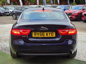 Jaguar XE 2.0d Prestige Euro 6 (s/s) 4dr