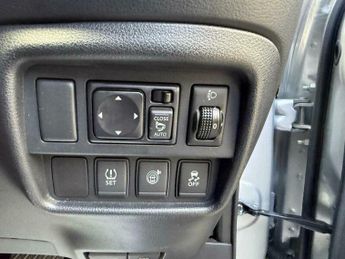 Nissan Juke 1.6 Tekna XTRON Euro 6 5dr