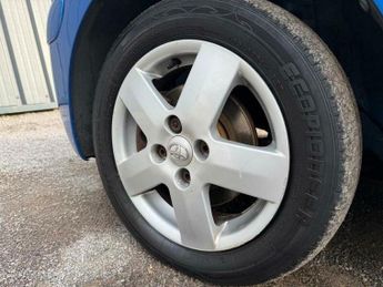 Toyota AYGO 1.0 VVT-i Blue MultiMode Euro 4 5dr