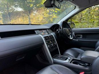 Land Rover Discovery Sport 2.0 TD4 HSE Black Auto 4WD Euro 6 (s/s) 5dr