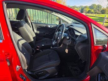 Ford Fiesta 1.0T EcoBoost Zetec Hatchback 5dr Petrol Manual Euro 6 (s/s) (10